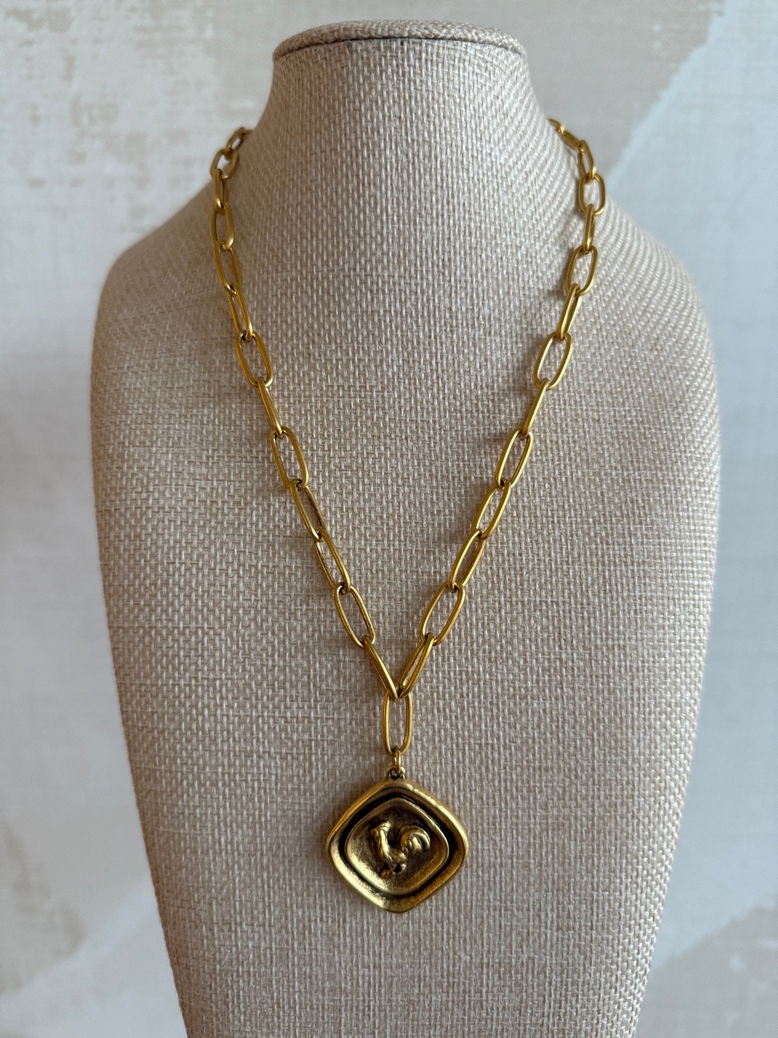 Chain Style 4 - Gamecock Necklace - Cola Stacks -