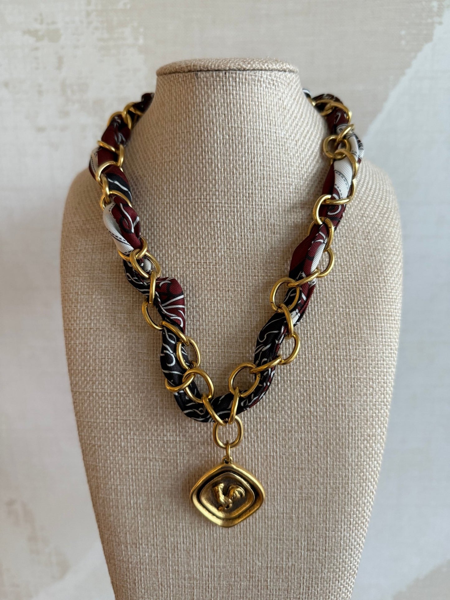 Gamecock Scarf Chain Necklace with Charm - Cola Stacks -