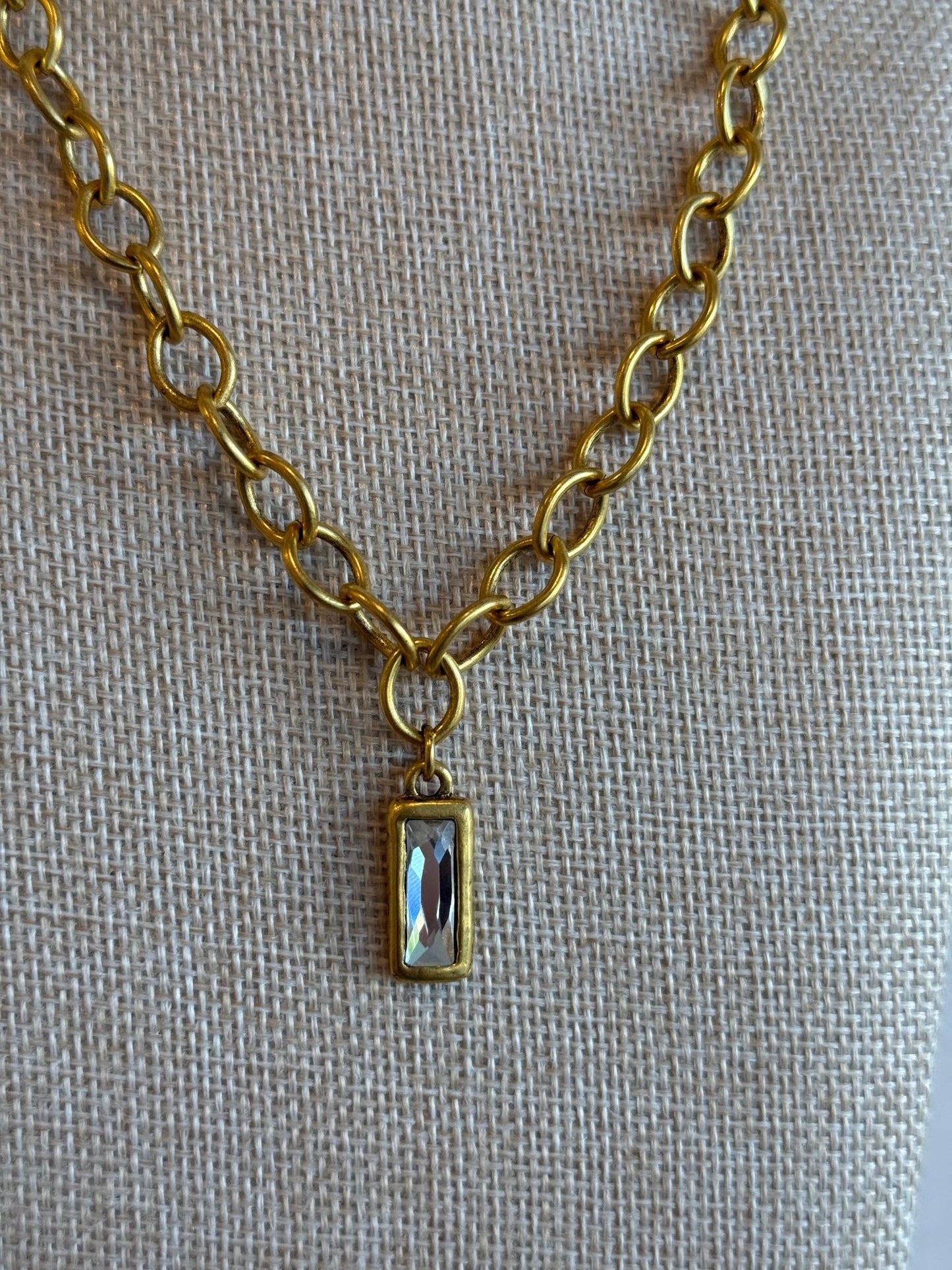 Holly Necklace - Cola Stacks -