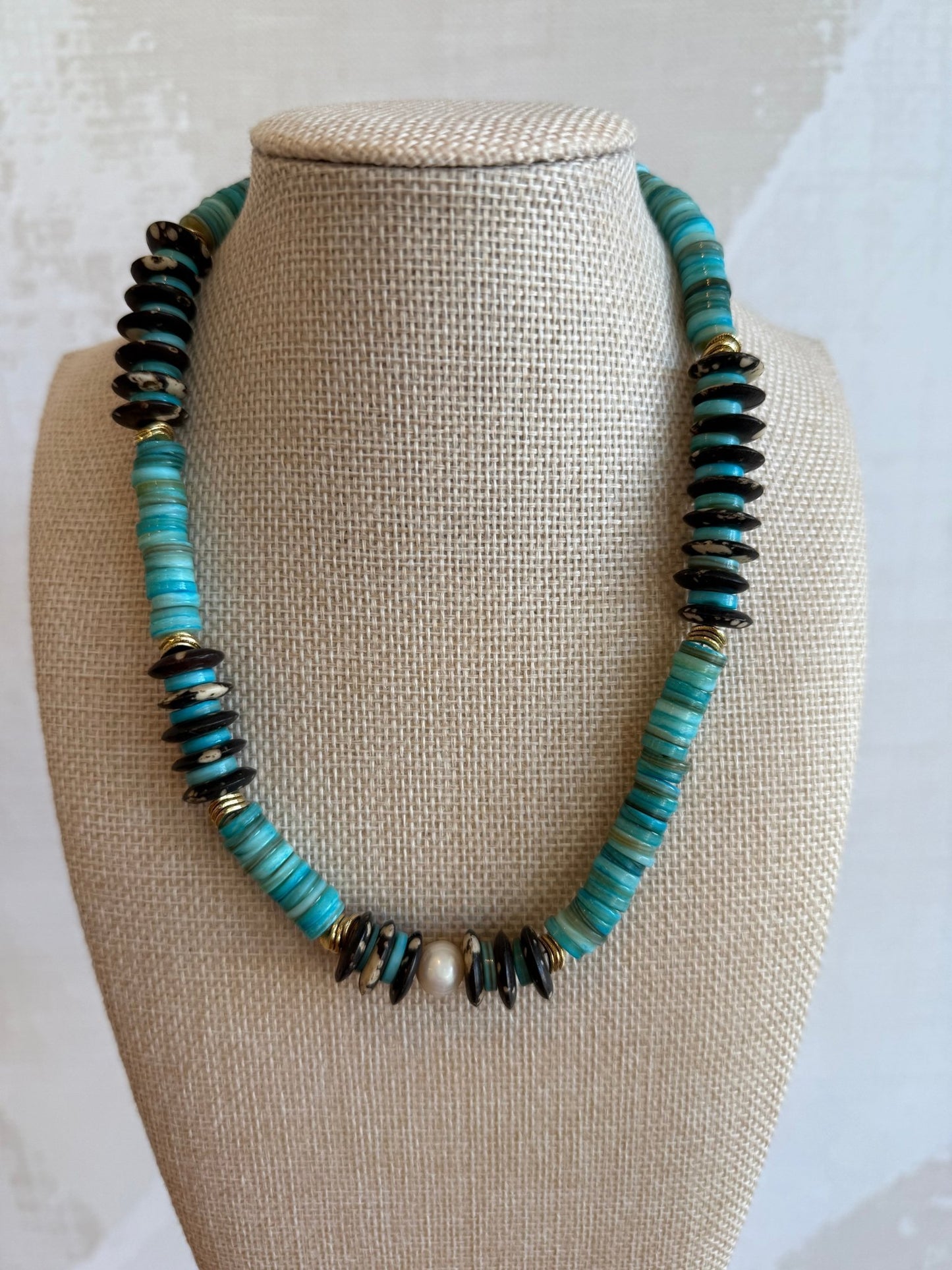 Island Necklace - Cola Stacks -