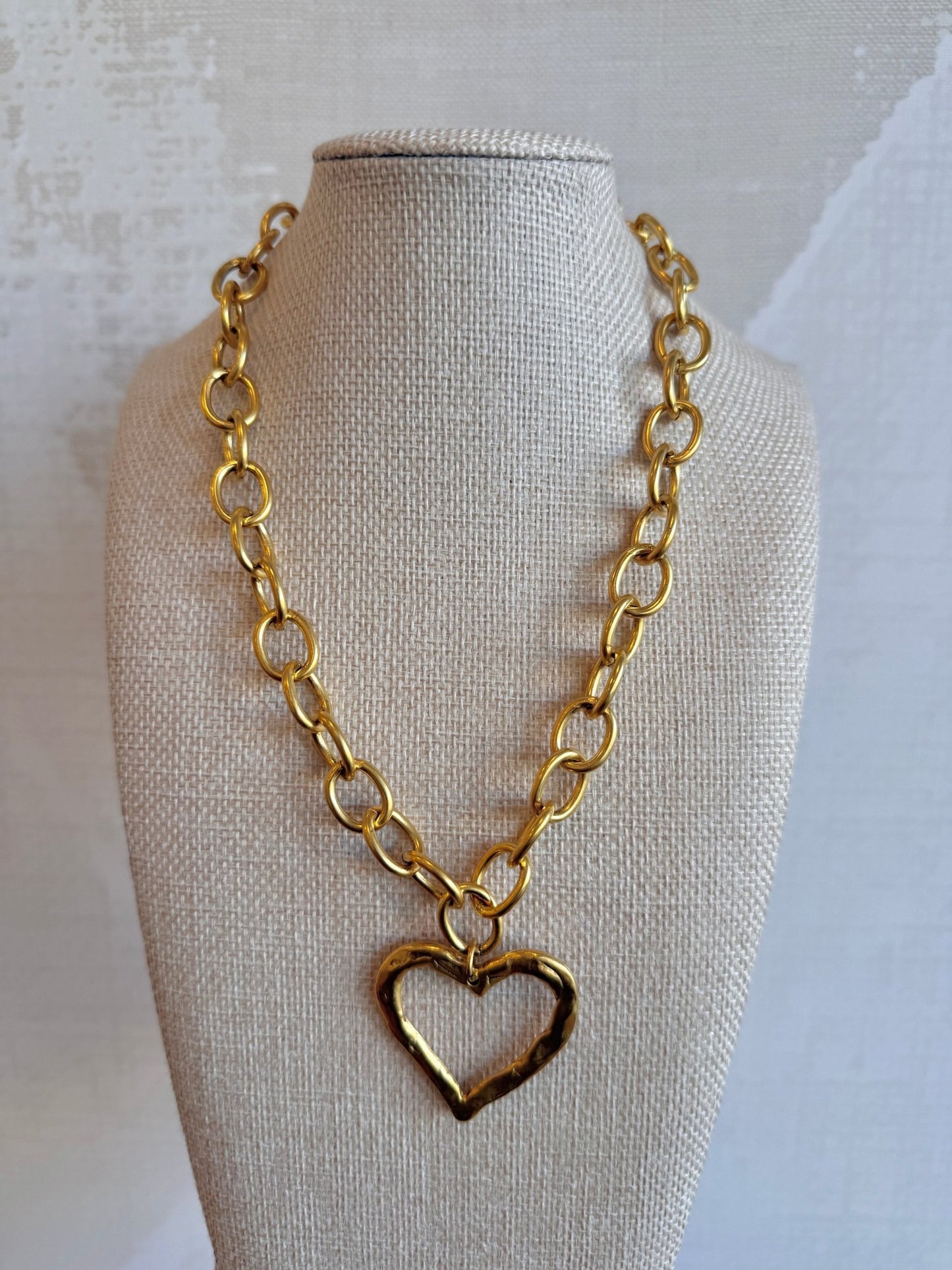 Kelsey Heart Necklace - Cola Stacks -