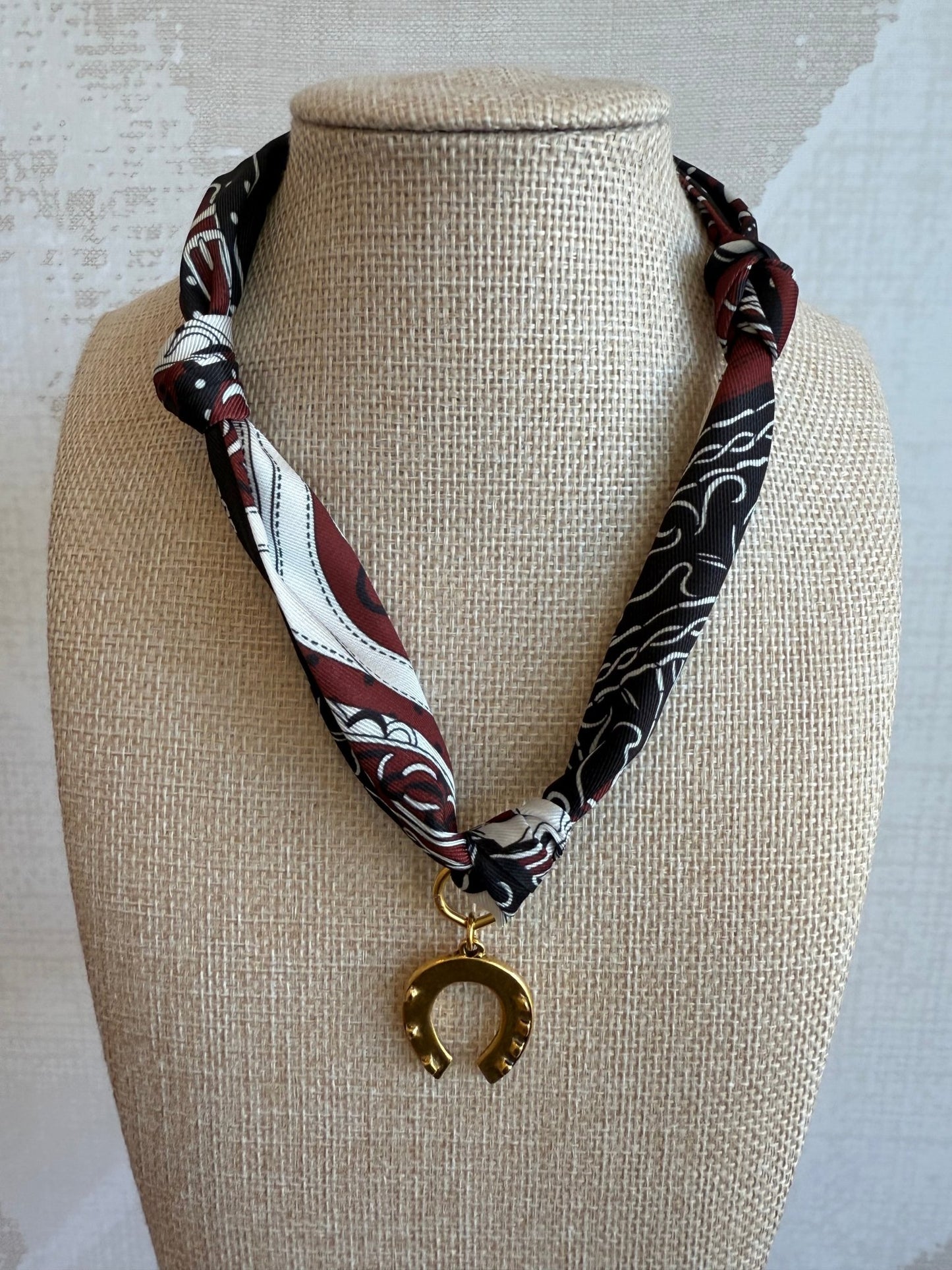 Knotted Horseshoe Scarf Necklace - Cola Stacks -