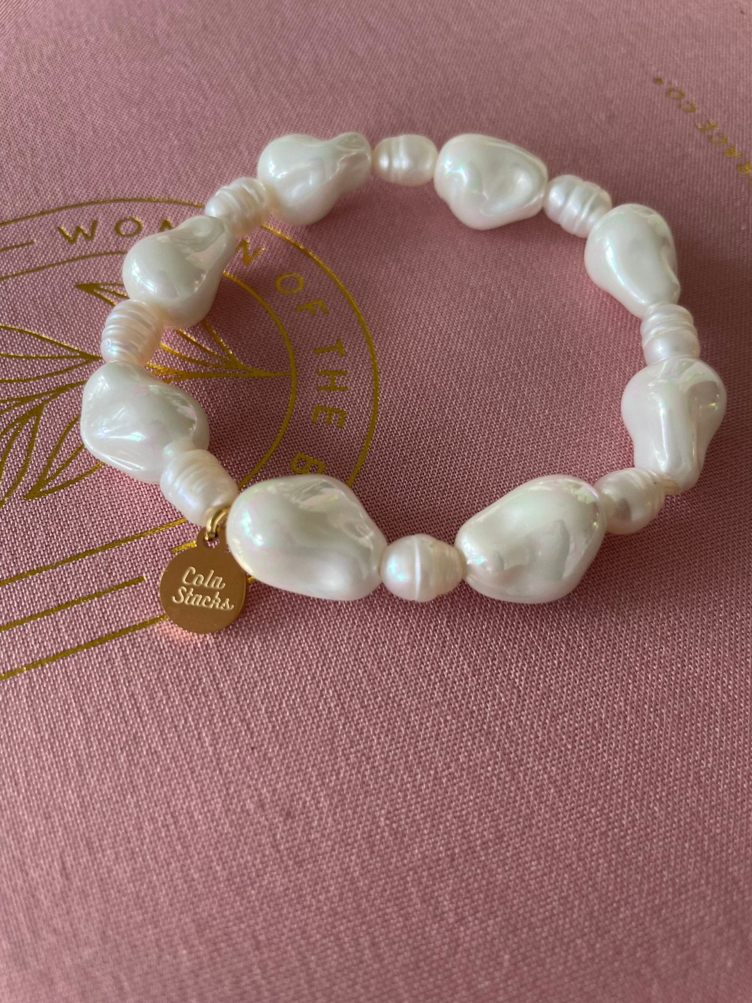 Sand Dollar Bracelet - Cola Stacks -