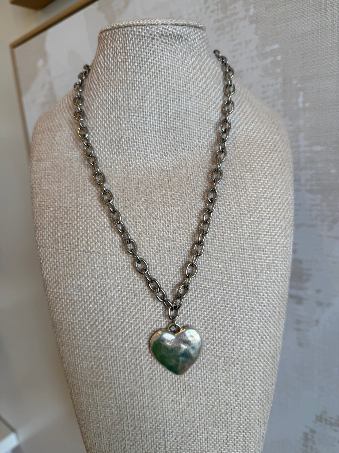 Silver Heart Necklace - Cola Stacks -