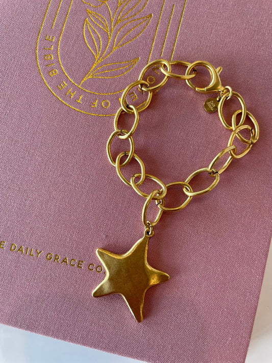 Star Bracelet - Cola Stacks -