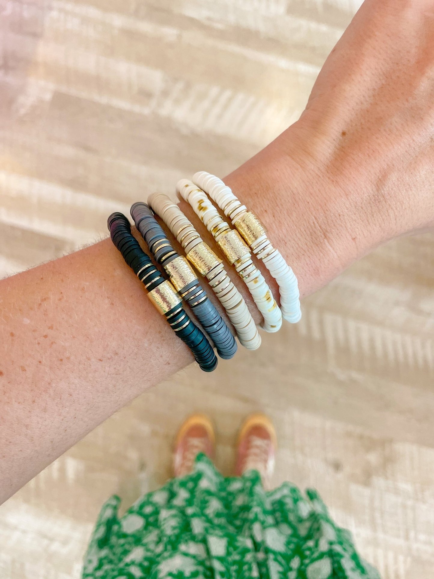 Neutral Heishi - Cola Stacks -
