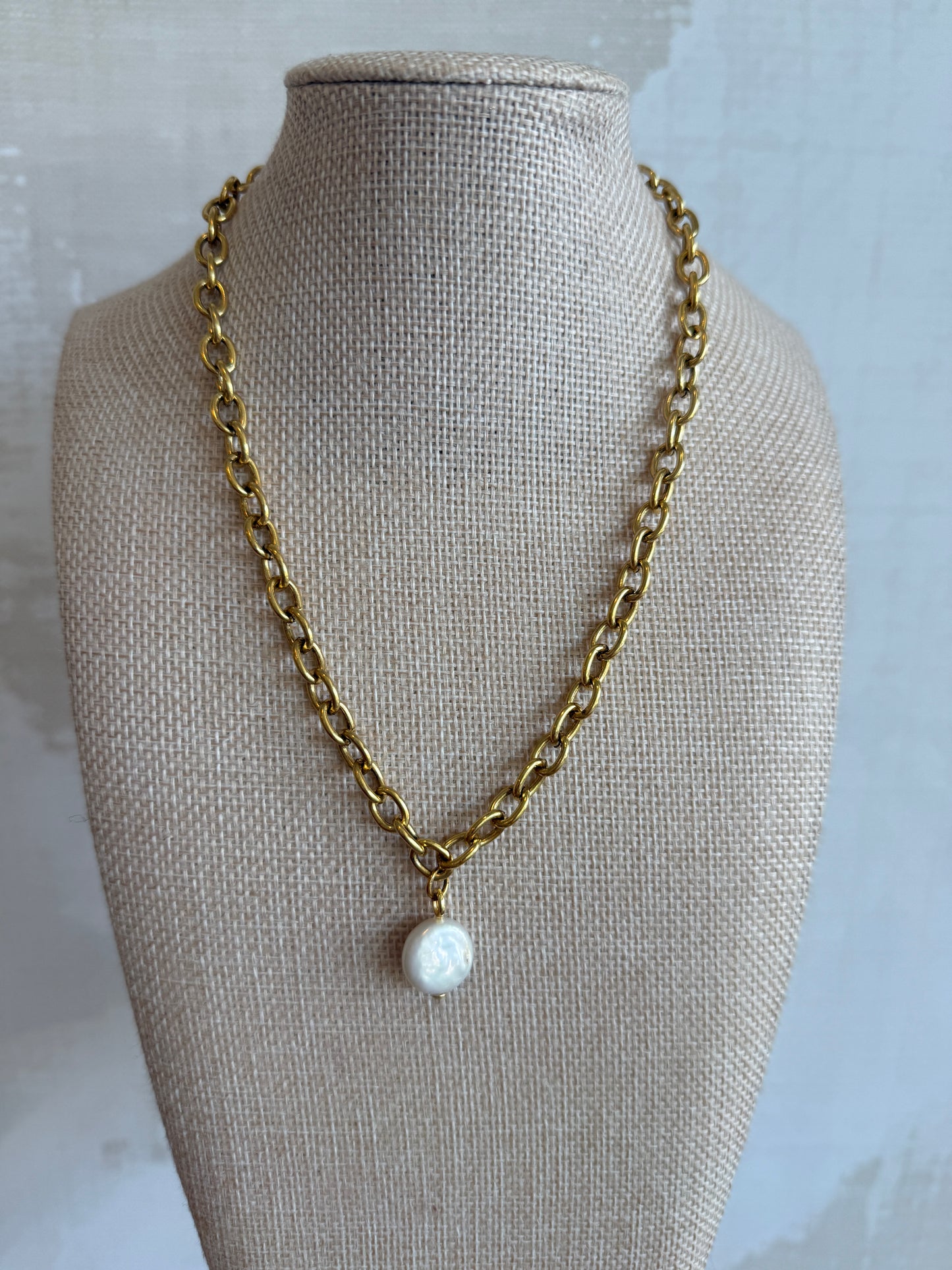 Pearl Coin Necklace