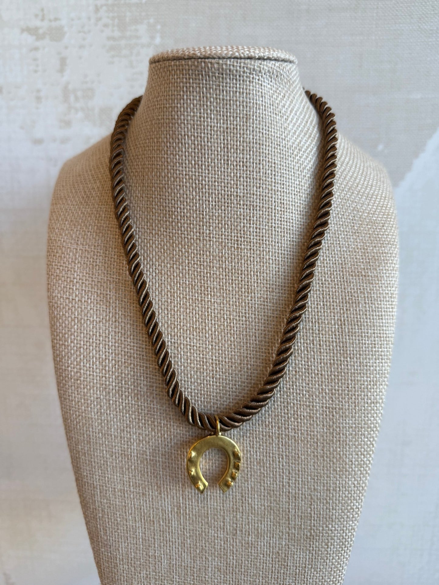 Austin Necklace - Cola Stacks - 