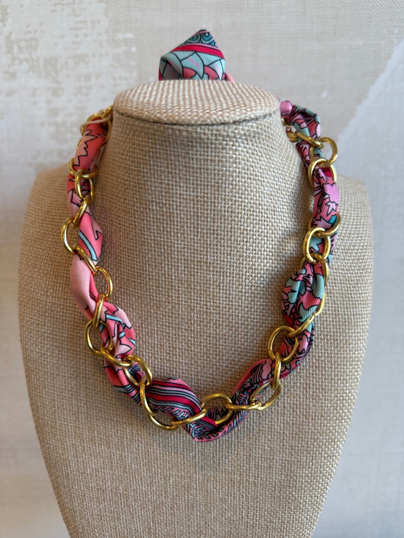 Big Love Scarf Chain Necklace - Cola Stacks - 