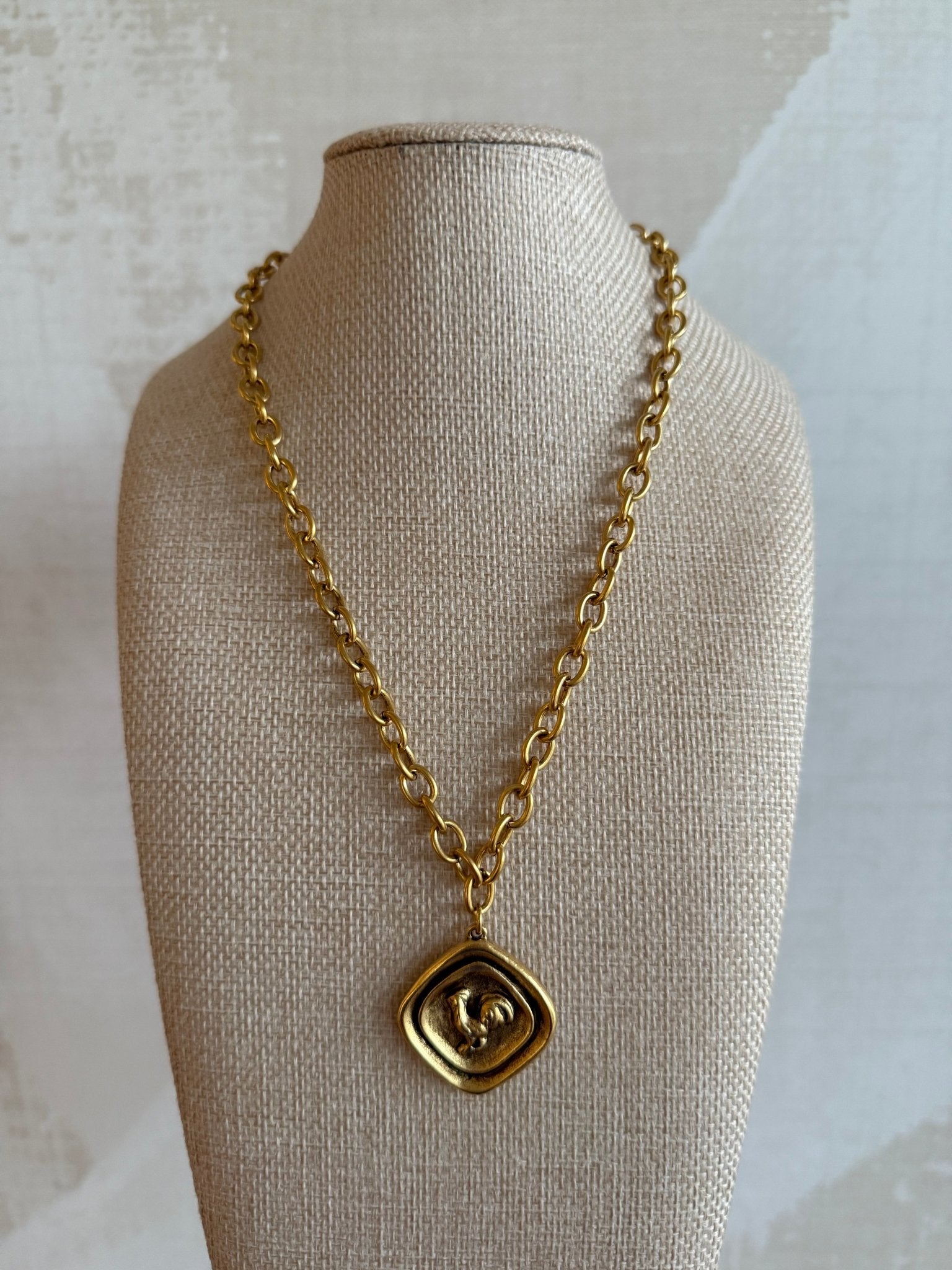 Chain Style 1 - Gamecock Necklace - Cola Stacks - 