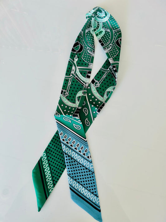 Green, White, & Black Scarf - Cola Stacks - 