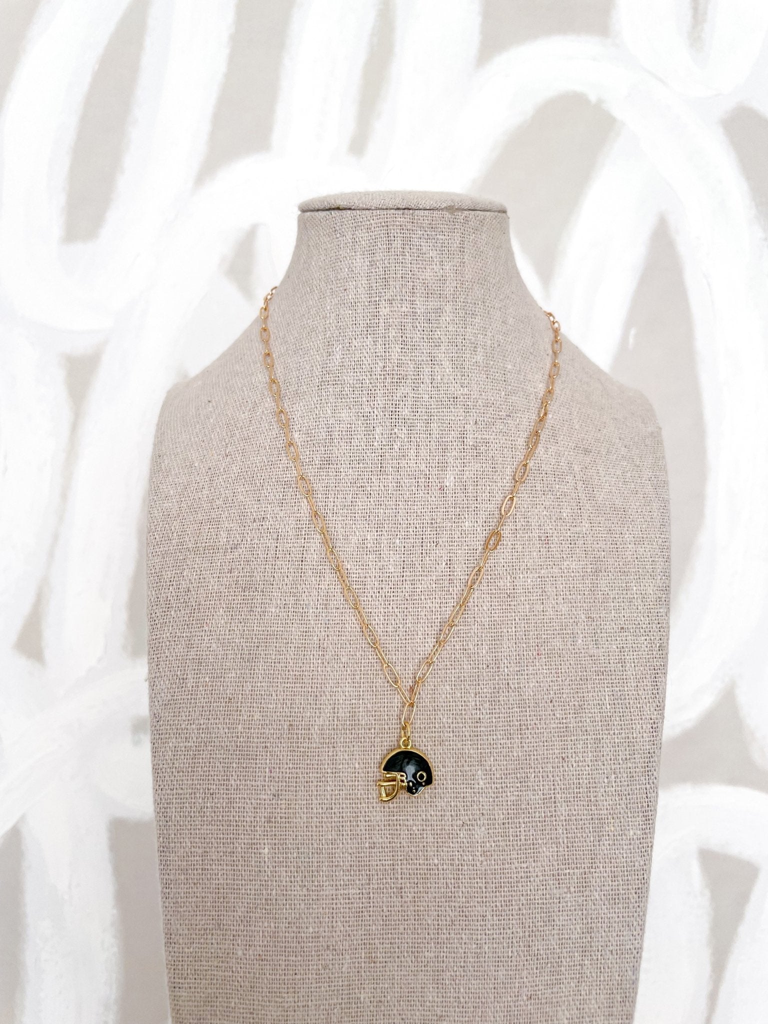 Helmet Necklace - Cola Stacks - 