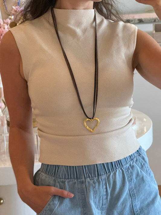 Laney Heart Necklace - Cola Stacks -