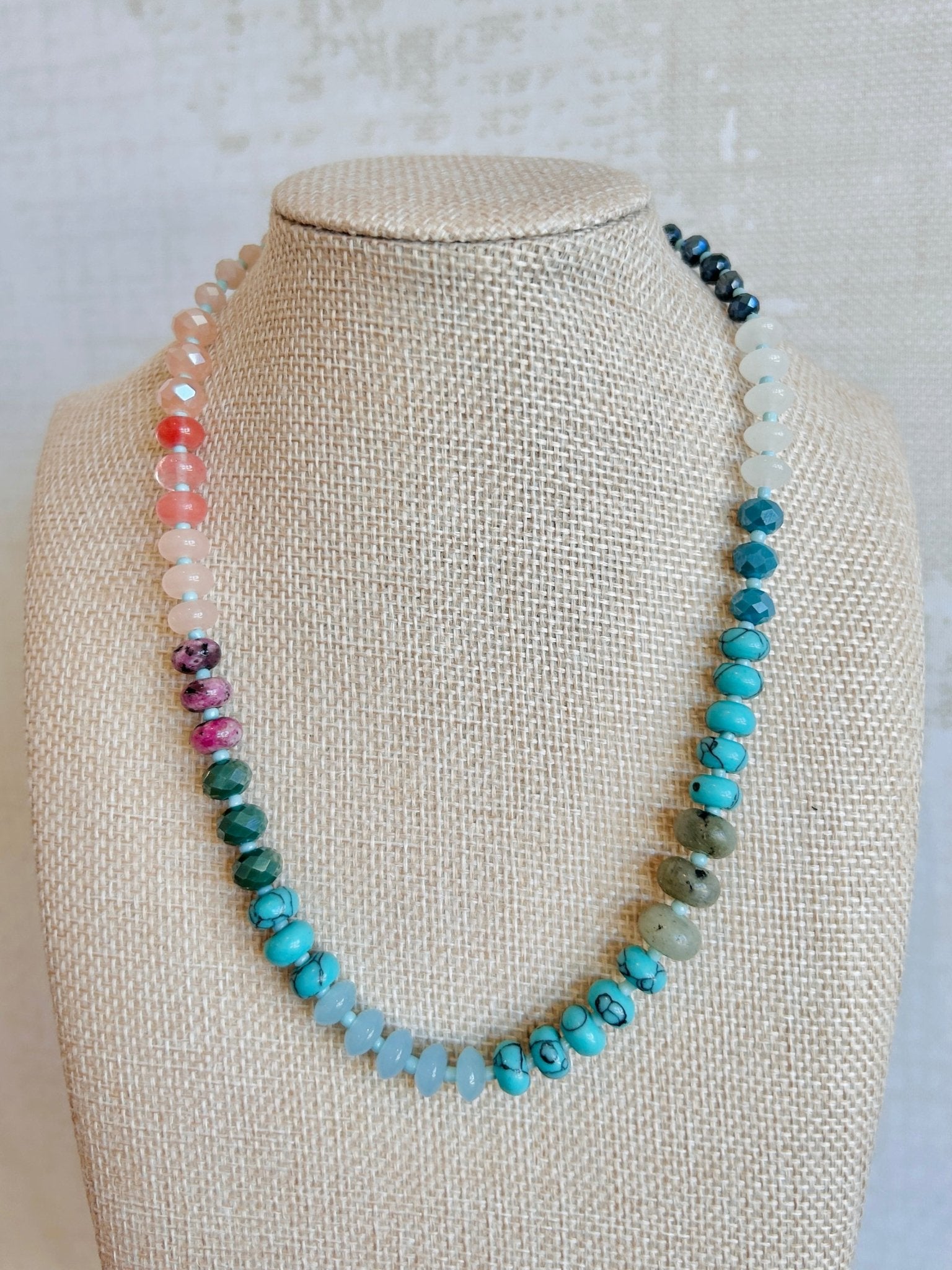 Maddie Necklace - Cola Stacks - 
