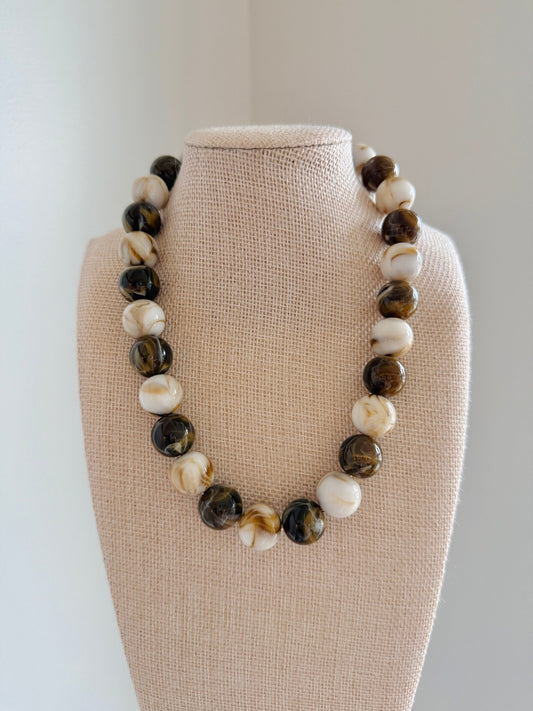 Mara Necklace - Cola Stacks - 
