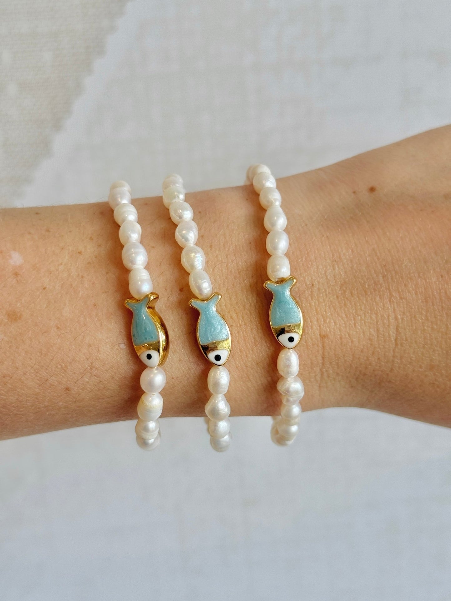 O - Fish Blue Bracelet - Cola Stacks - 