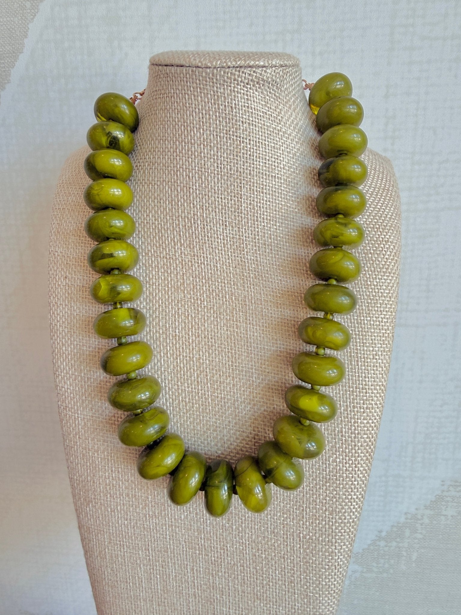 Olive Bauble Necklace - Cola Stacks -