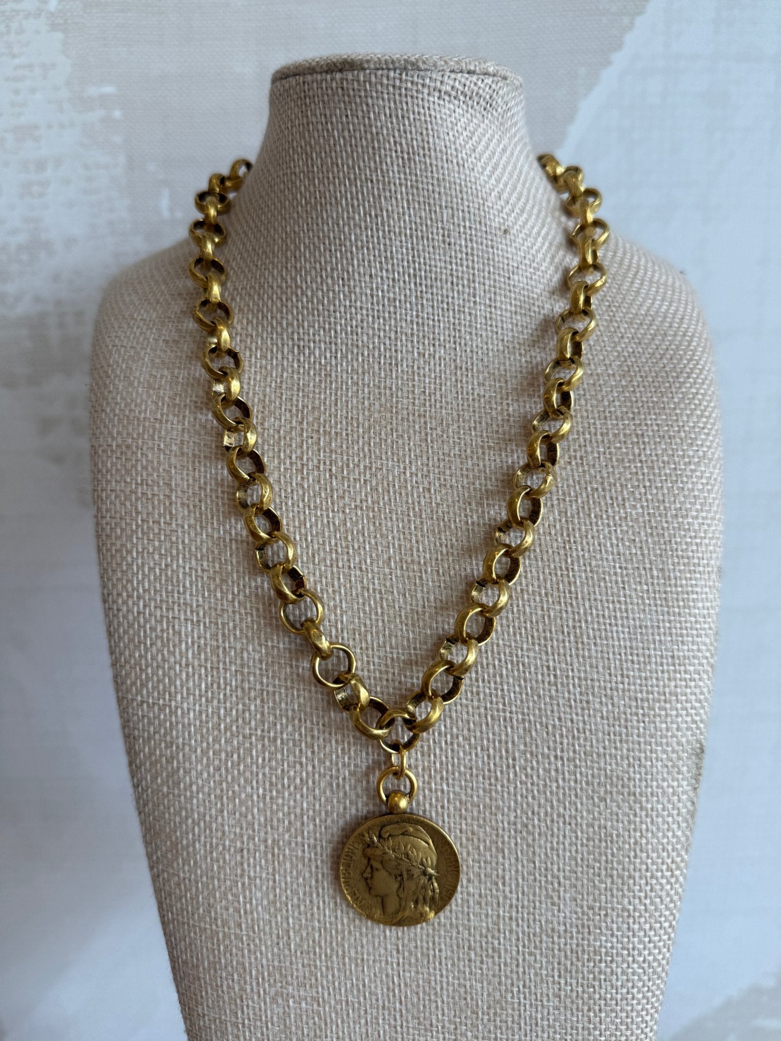 Ramey Necklace - Cola Stacks -