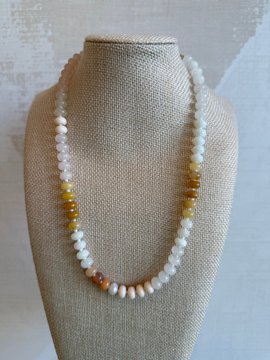 Sand Dunes Necklace - Cola Stacks - 